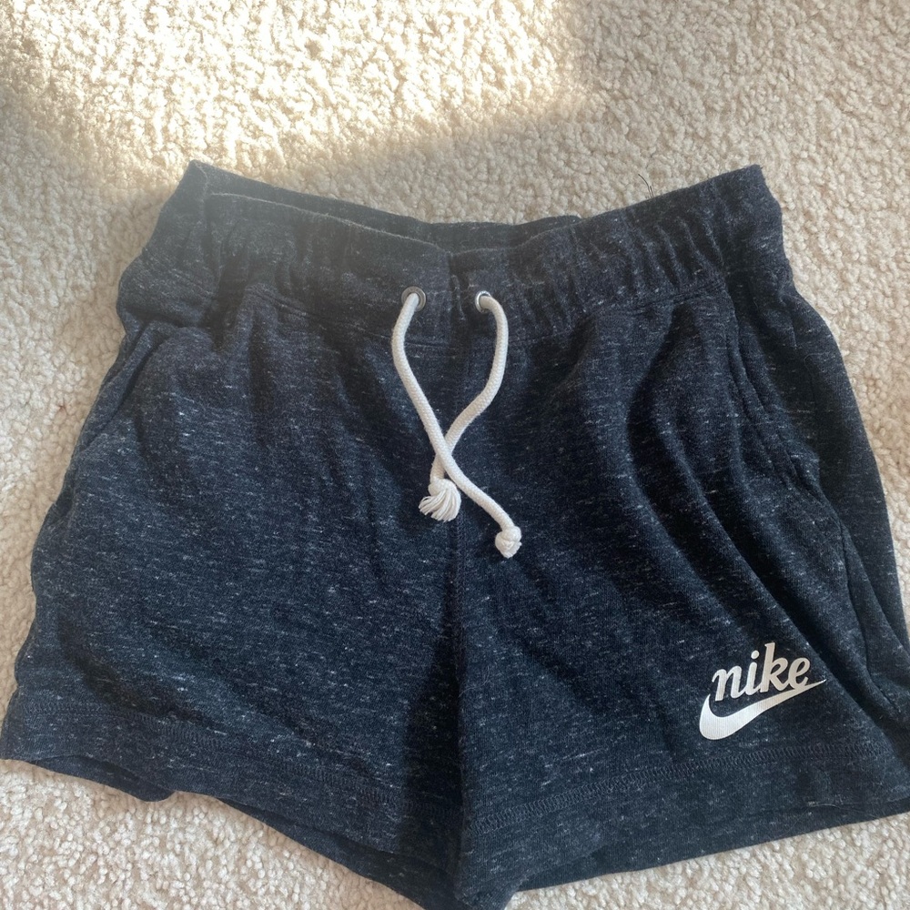 Authentic Vintage Nike Sweatshort- Women XS